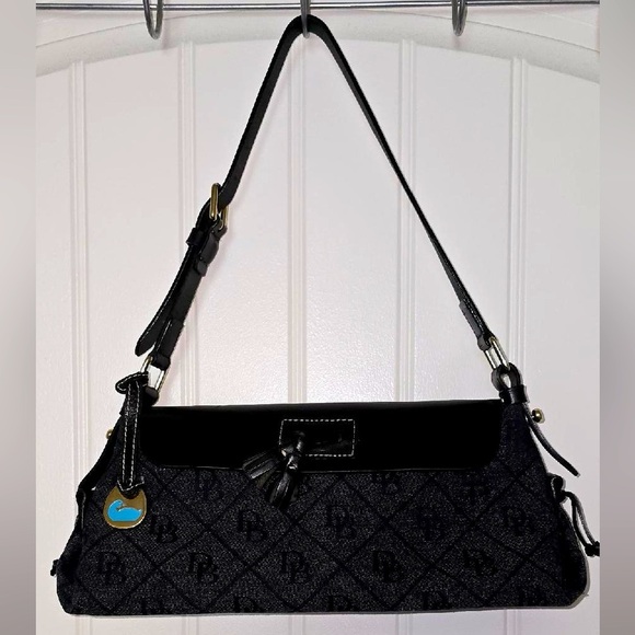 Authentic Vintage Dooney & Bourke Black Monogram Purse - Picture 2 of 16